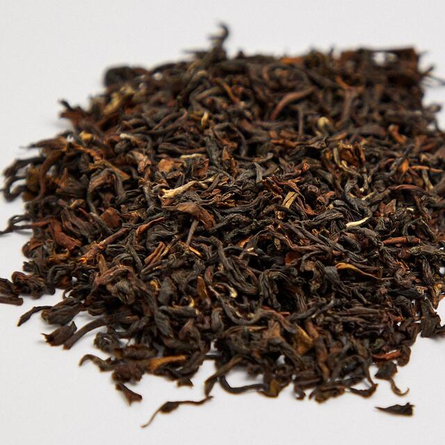 Harvey Nichols 2nd Flush Darjeeling Tea Caddy thumbnail 4