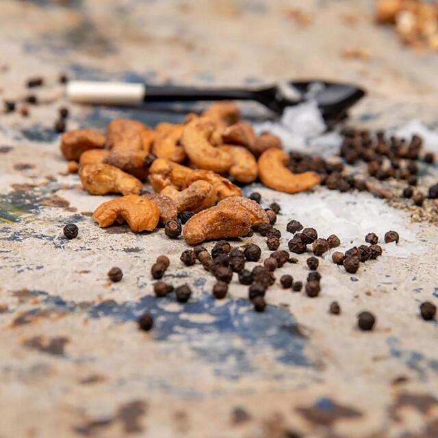 Mr Filbert's Indonesian Pepper Inspired Cashews thumbnail 2