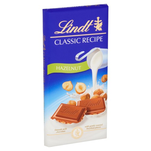 Lindt Classic Recipe Hazelnut Milk Chocolate Bar thumbnail 4