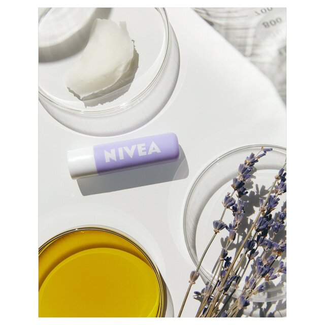 NIVEA Lavender Overnight Lip Balm thumbnail 6