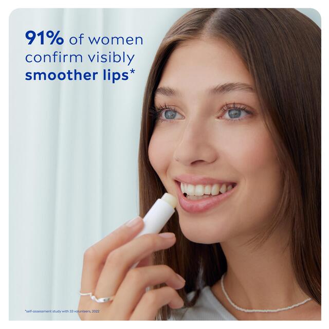 NIVEA Hyaluron Lip Balm thumbnail 3