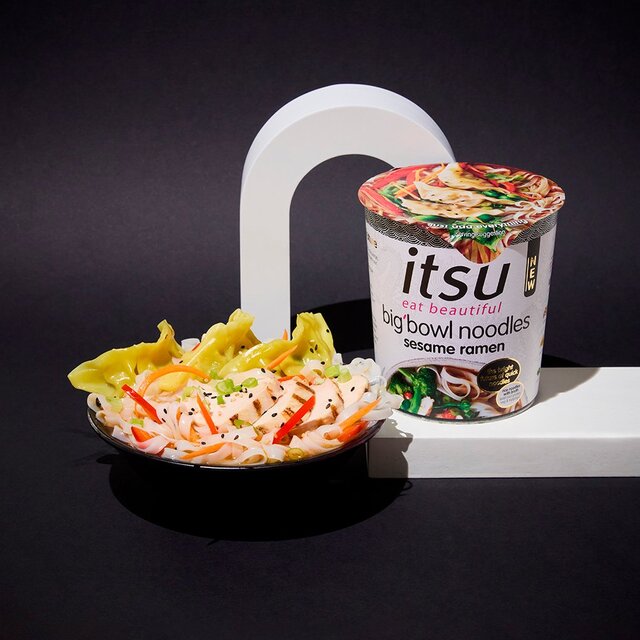 itsu sesame ramen big bowl noodles thumbnail 3