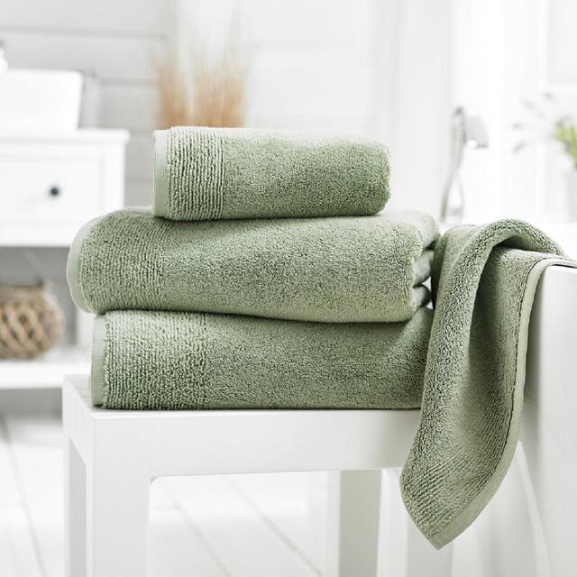 Deyongs Palazzo 800gsm Hotel Luxury Cotton Towel, Green thumbnail 3