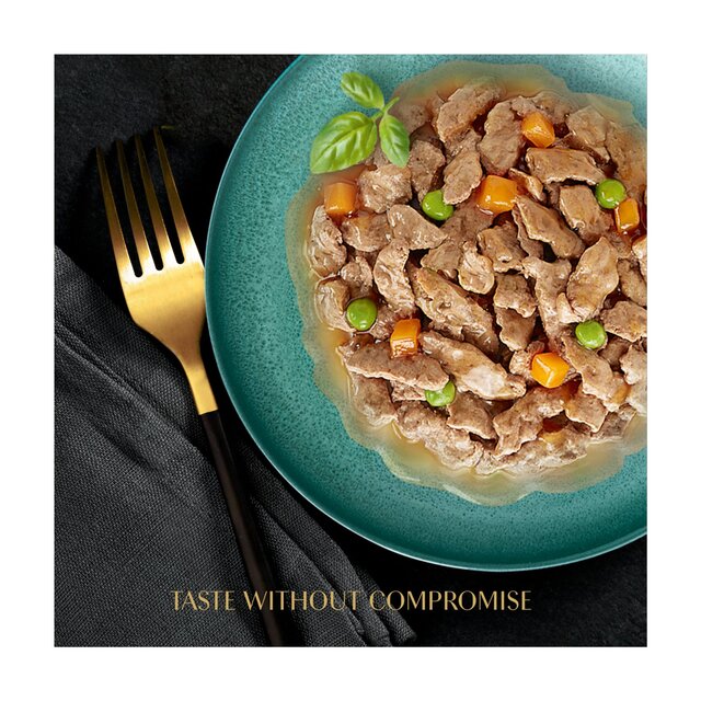 SHEBA Natures Collection Cat Pouches Poultry Collection in Jelly thumbnail 5