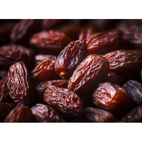 M&S Collection Medjool Dates with Stones thumbnail 3