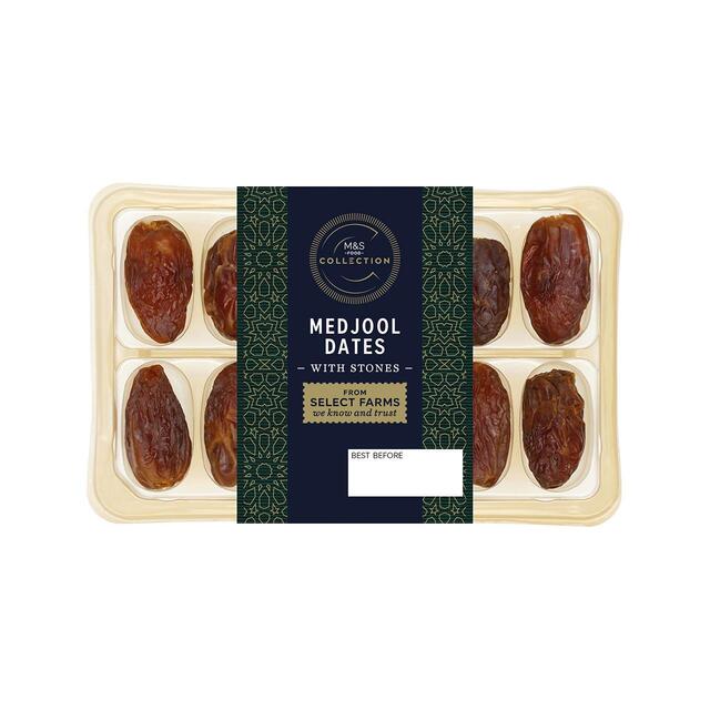 M&S Collection Medjool Dates with Stones