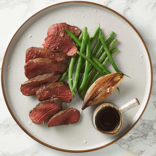 Canvin & Gunner Whole Venison Fillet thumbnail 2