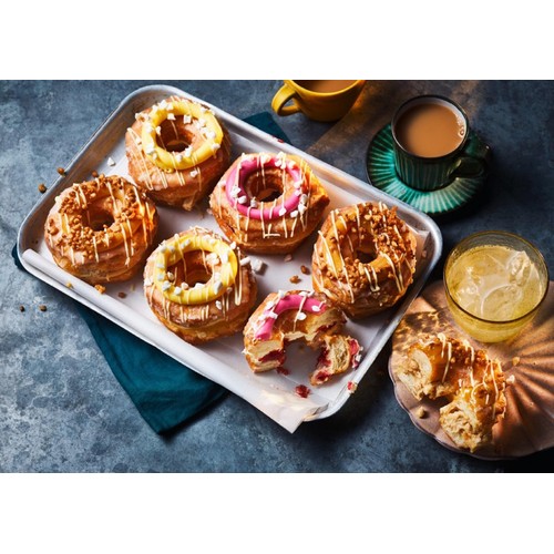 M&S Lemon Meringue Yumnut thumbnail 2