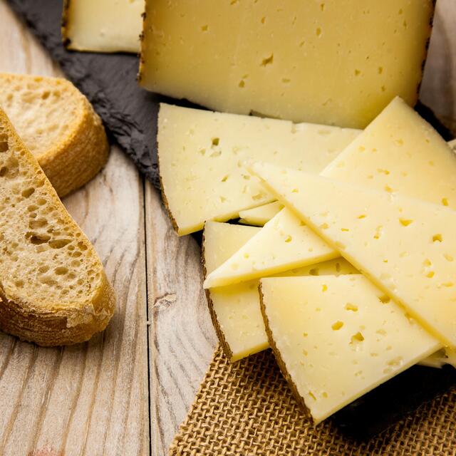 Garcia Baquero Manchego DOP thumbnail 3