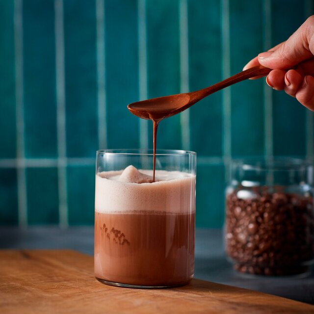 Cocoa Canopy Milk & Dark Crafted Hot Chocolate Beads thumbnail 6