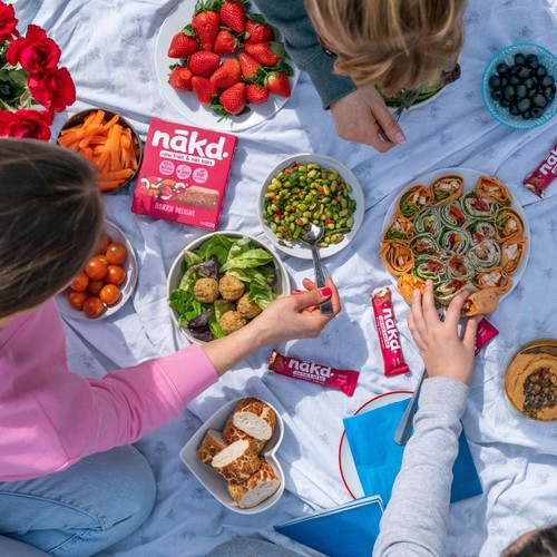 nakd. Berry Delight Fruit & Nut Bars Multipack thumbnail 4