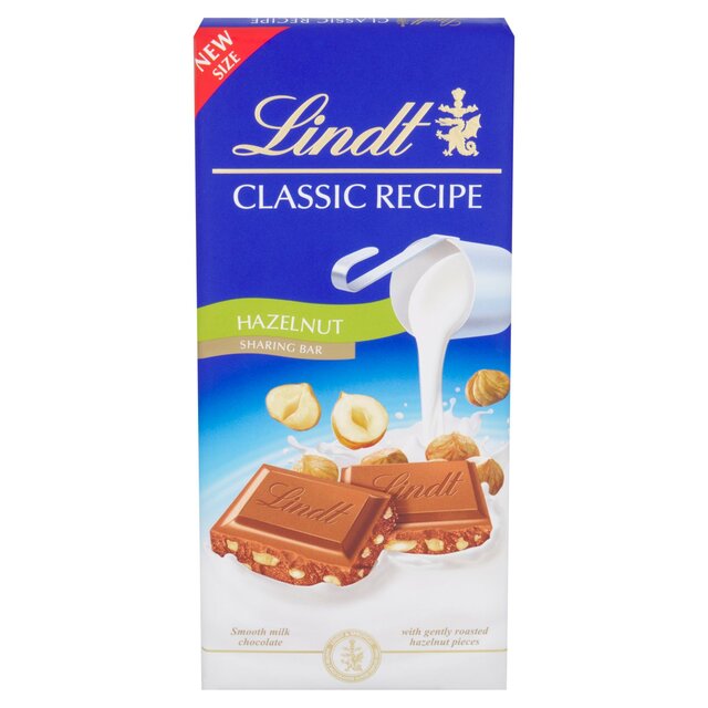 Lindt Classic Recipe Hazelnut Milk Chocolate Sharing Bar thumbnail 2