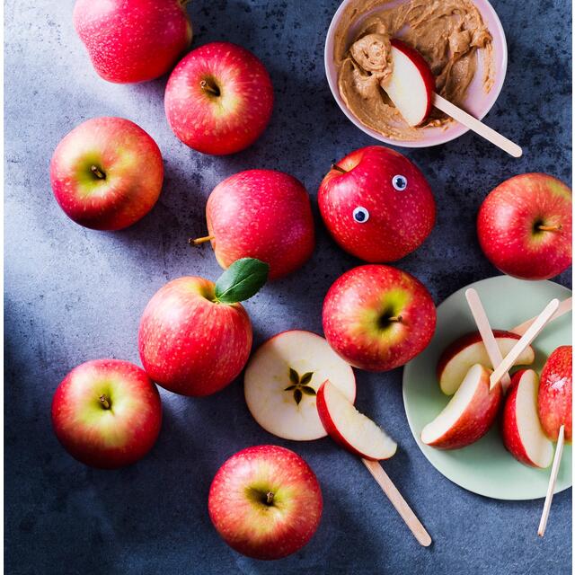 M&S Collection Apples thumbnail 2