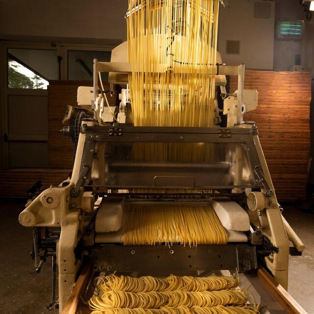 Cocco Spaghetti Durum Wheat Pasta thumbnail 2