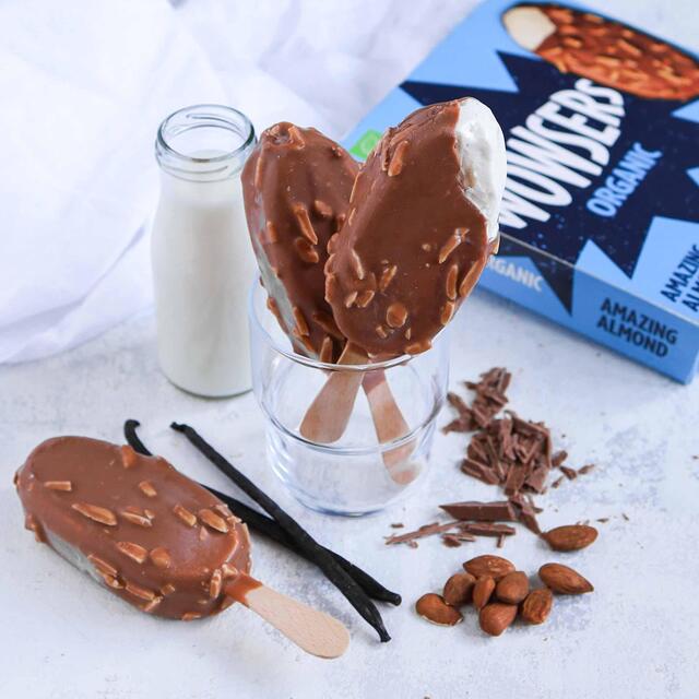 Wowsers Organic Amazing Almond Ice Cream Lollies thumbnail 4