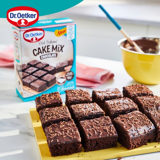 Dr. Oetker Chocolate School Cake Mix thumbnail 6
