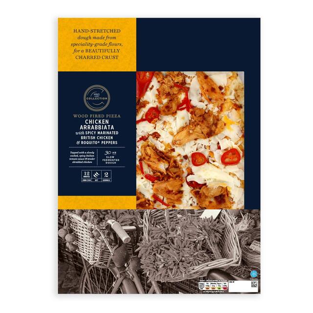 M&S Collection Chicken Arrabbiata Pizza thumbnail 2
