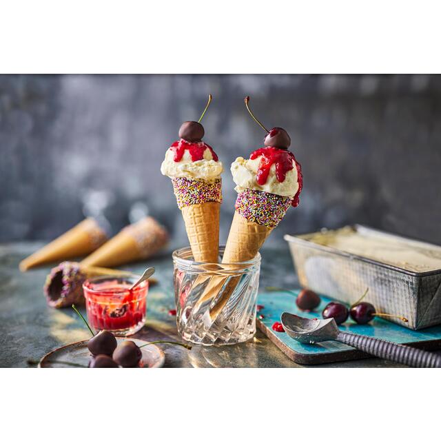 M&S Raspberry Coulis thumbnail 2