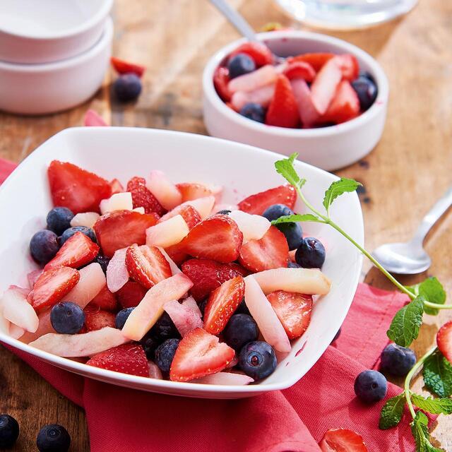 Picard - Red Berries & White Peach mix with Hibiscus sauce thumbnail 2