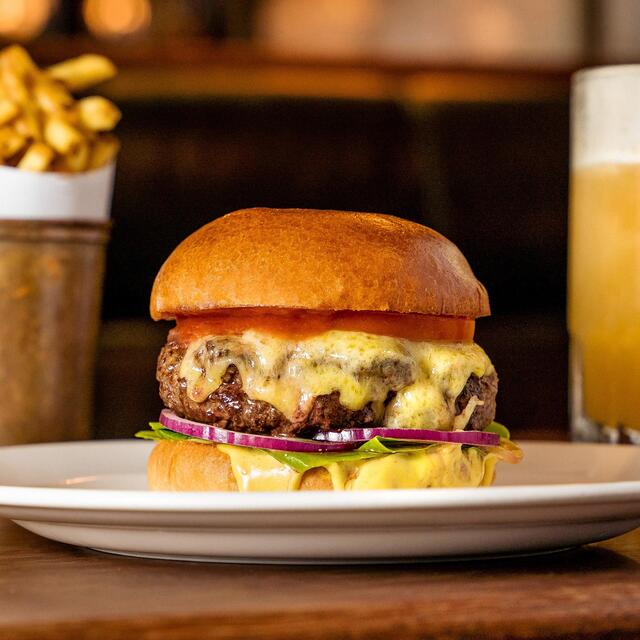 Hawksmoor Steak & Bone Marrow Burgers thumbnail 2