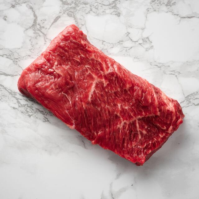 Canvin and Gunner British Beef Denver Chuck Steak thumbnail 2