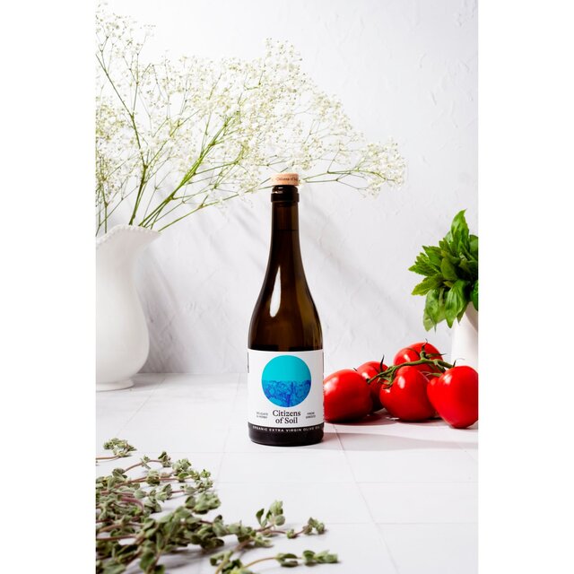 Citizens of Soil Organic Greek Extra Virgin Olive Oil Bottle thumbnail 3