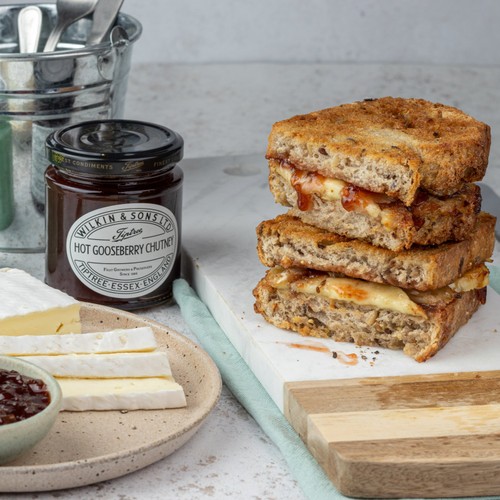 Tiptree Hot Gooseberry Chutney thumbnail 2