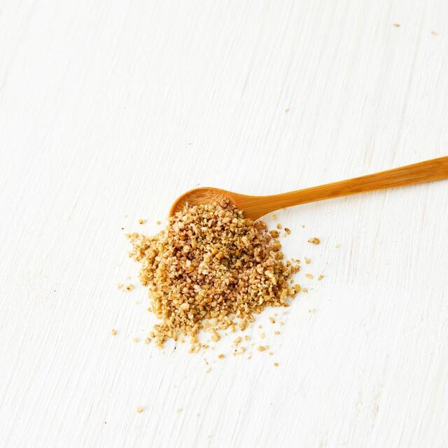 Clearspring Organic Gomashio Whole Sesame with Sea Salt thumbnail 4