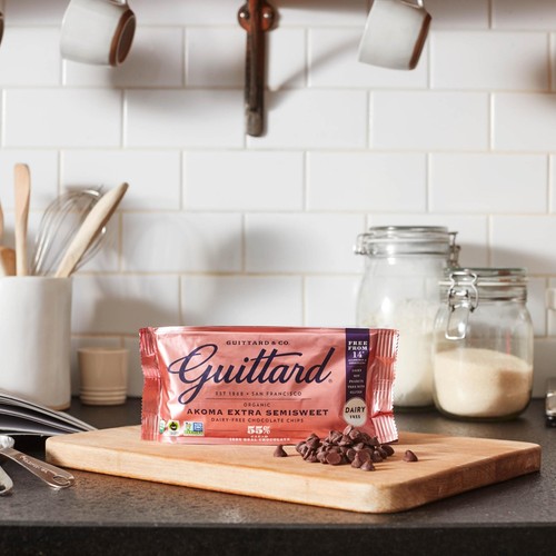 Guittard Organic Akoma Extra Semisweet 55% Cacao Baking Chips thumbnail 2