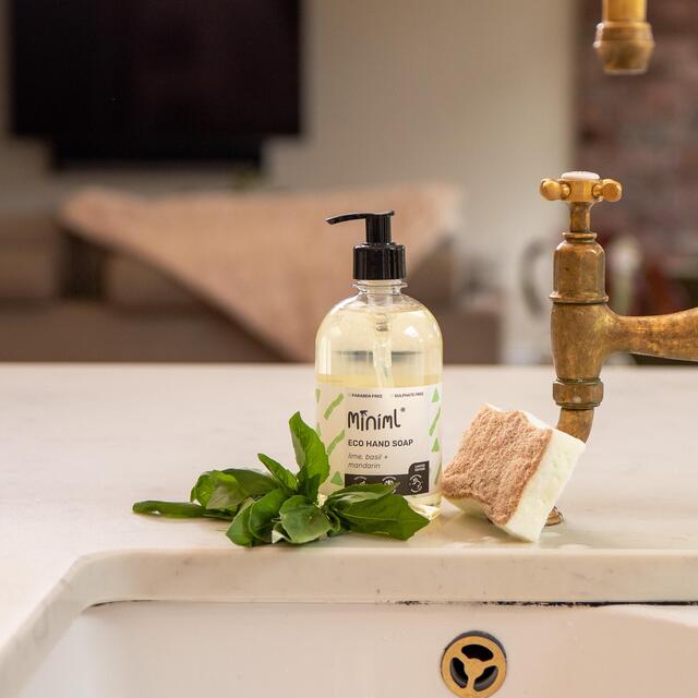 Miniml Hand Soap Lime, Basil & Mandarin thumbnail 3