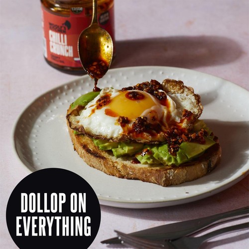 Woolf's Kitchen Chilli Crunch Crispy Chilli Oil thumbnail 3