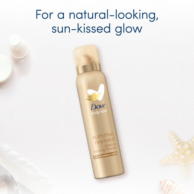 Dove Glow & Go Self-Tan Essentials Gift Set thumbnail 3