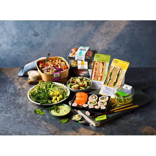 M&S Pesto Chicken Pasta thumbnail 3