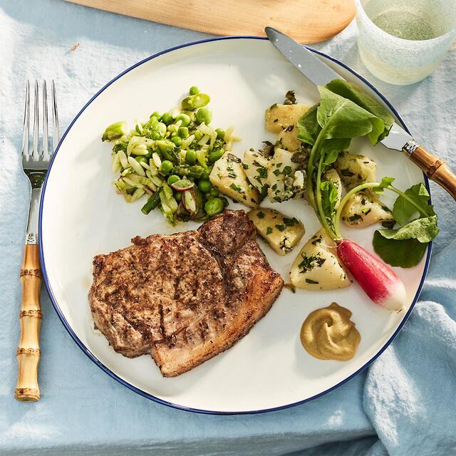 Daylesford Organic Pastured British Beef Rump Steak thumbnail 5