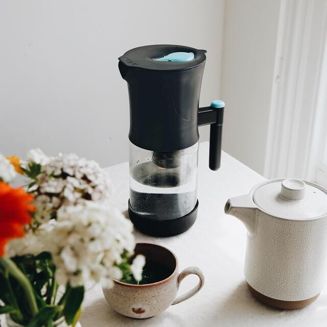 Phox Water V2 2.2L Glass Water Filter Jug & 3 Month Clean Filter Pack thumbnail 3