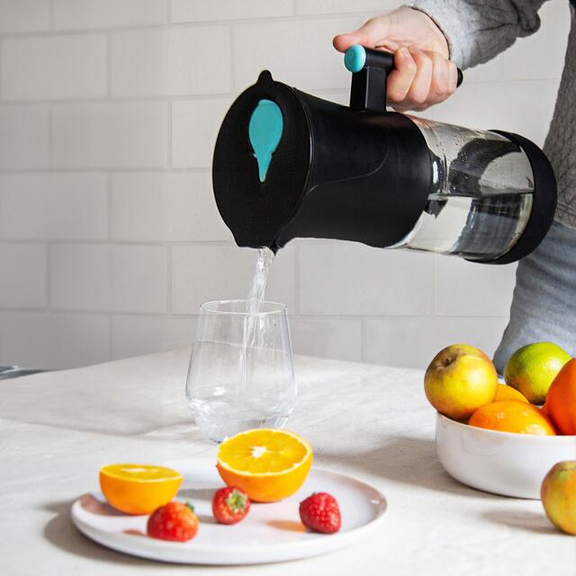 Phox Water V2 2.2L Glass Water Filter Jug & 3 Month Clean Filter Pack thumbnail 4