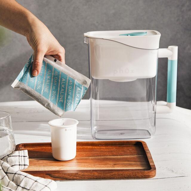 Phox Water Wave 2.8L Water Filter Jug & 3 Month Clean Filter Pack thumbnail 3