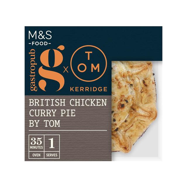M&S Gastropub Chicken Curry Pie for One by Tom Kerridge