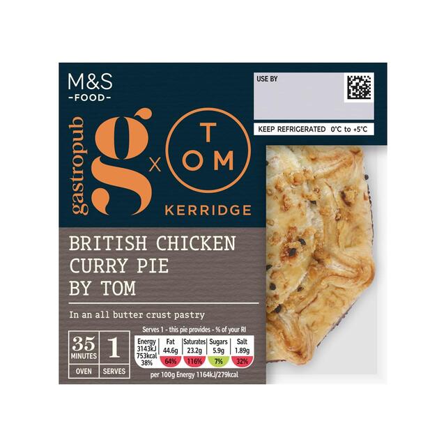 M&S Gastropub Chicken Curry Pie for One by Tom Kerridge thumbnail 2