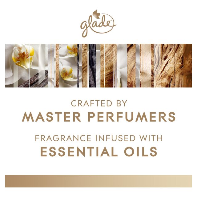 Glade Small Scented Candle, Vanilla thumbnail 6