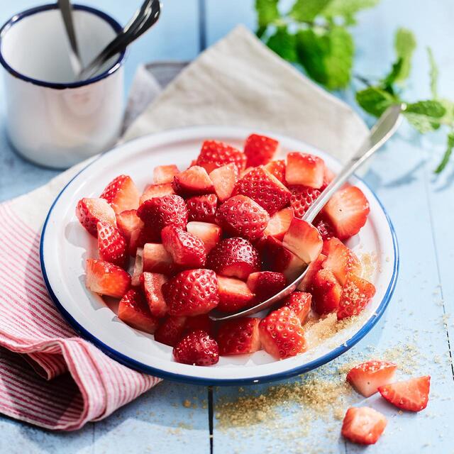 Picard - Strawberries Pieces thumbnail 2