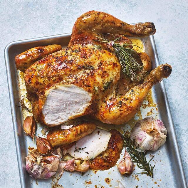M&S Garlic & Herb Whole Chicken thumbnail 3