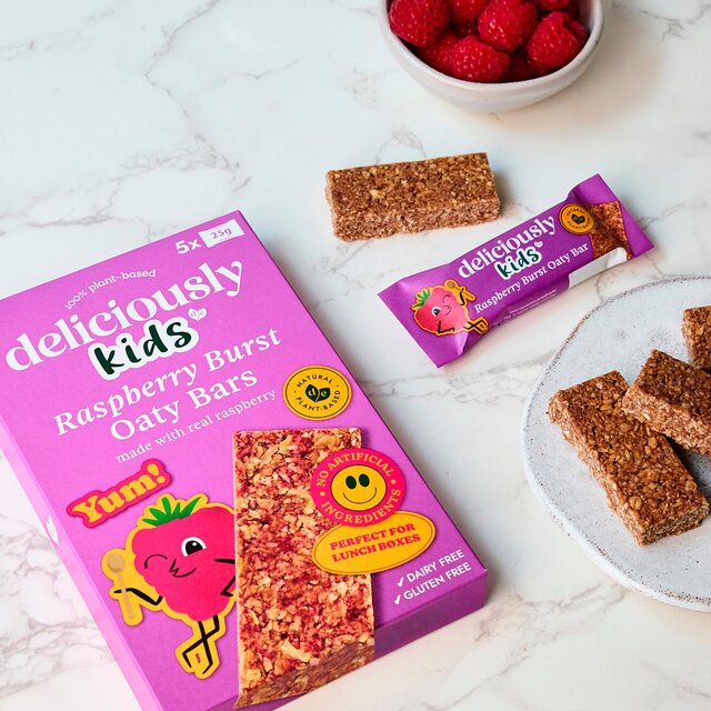 Deliciously Kids Raspberry Burst Oaty Bars thumbnail 6