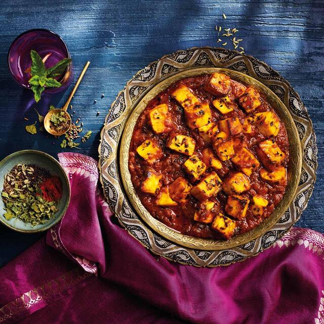 M&S Collection Kolkata Chilli Paneer thumbnail 3