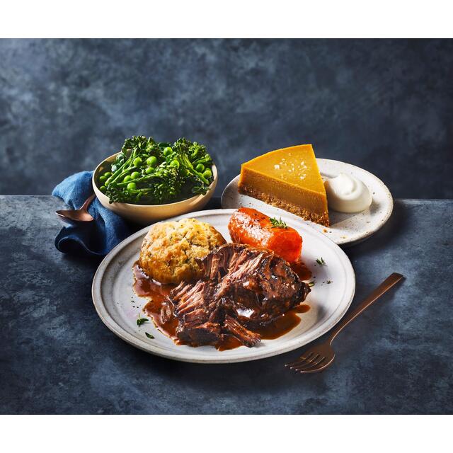 M&S Gastropub Slow Roast Beef Cheeks & Dumplings Main for Two by Tom thumbnail 4