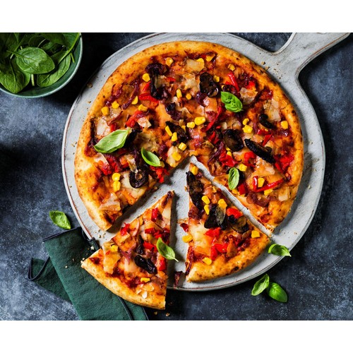 M&S Plant Kitchen Vegan Woodfired BBQ Veggie Pizza thumbnail 2