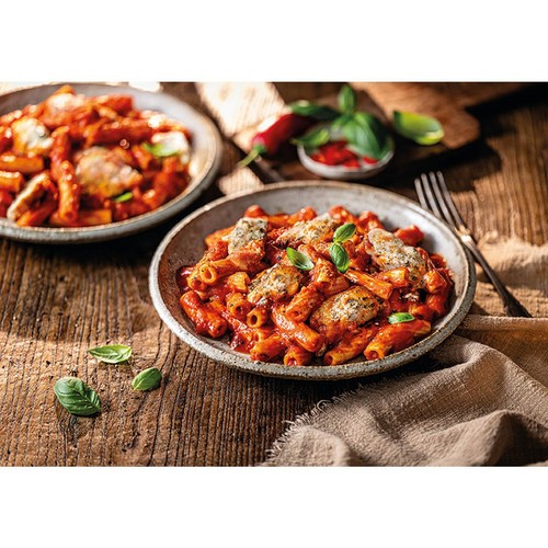 M&S Chicken Arrabbiata Serves 2 thumbnail 2