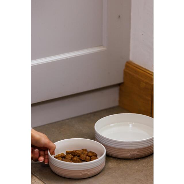 Mason Cash Heart Paw Bowl 18cm thumbnail 2