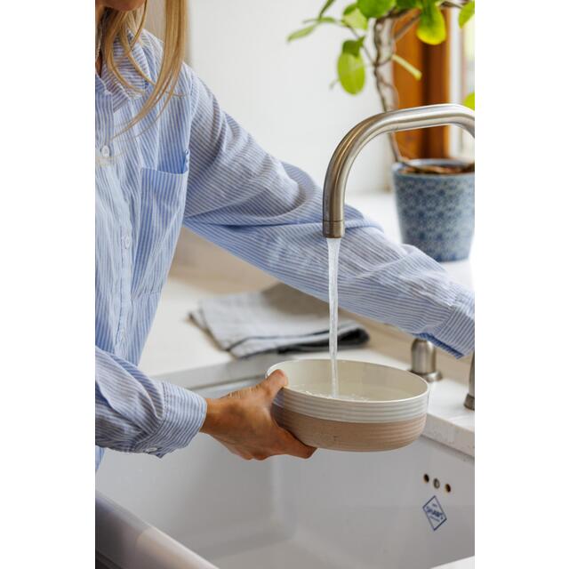 Mason Cash Heart Paw Bowl 18cm thumbnail 3