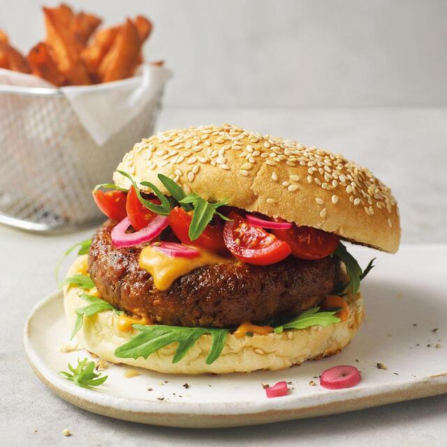 M&S Plant Kitchen 2 Steak Burgers thumbnail 4